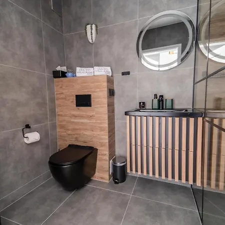 Village Resort Sauna & Jacuzzi & Netflix Tworkowa Екстер'єр фото